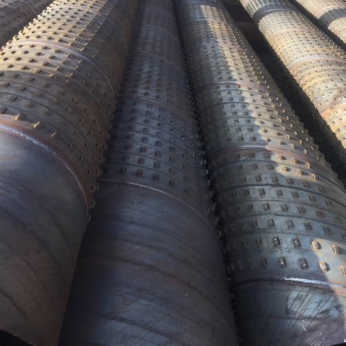 东方孔式滤水管的材质选择